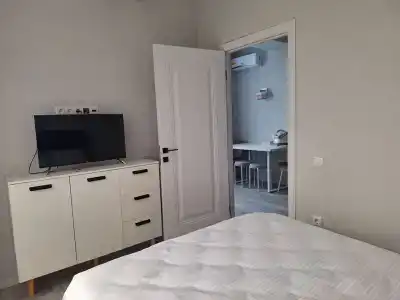 4 Avenue - 41