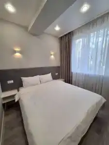 4 Avenue - 73