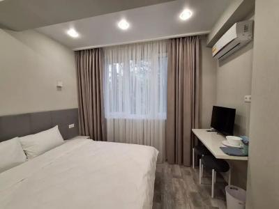 4 Avenue - 69