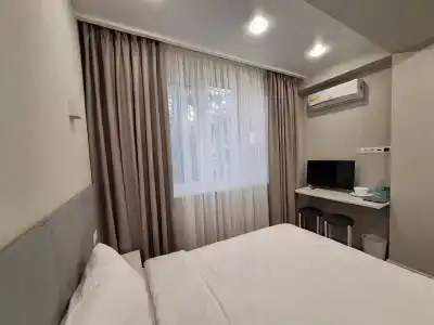 4 Avenue - 70