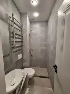 4 Avenue - 100