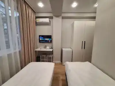 4 Avenue - 92