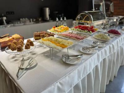 Art Hotel - 3