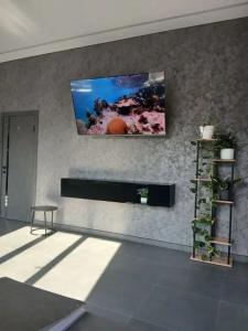 Mira Home - 8