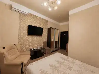 Royal - 24