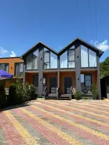 Golden House - 3