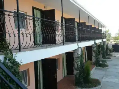 Green House - 1