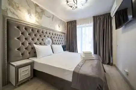 Грейс Круиз - 95