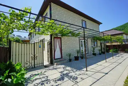 Амико Клаб - 20