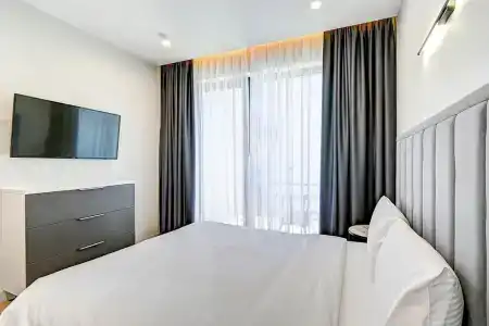 На Лучезарной - 295