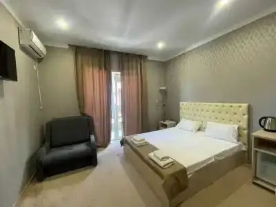 Rich-hotel - 4