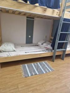 Hostelroof_vl - 9
