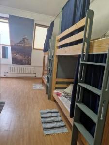 Hostelroof_vl - 11