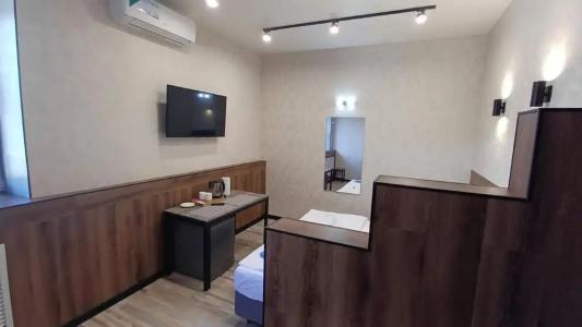 Loft - 18