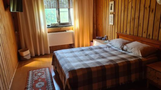 Над рекой - 11