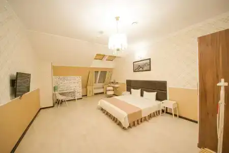 Британика - 49