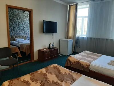 Азалия на Нариманова - 103