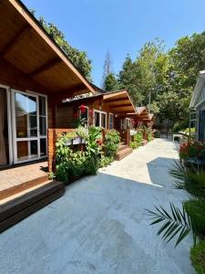 Good House - 14