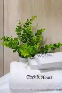 Park & House - 182