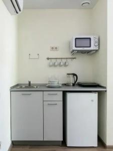 Room 12 - 78