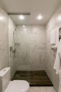 Room 12 - 61