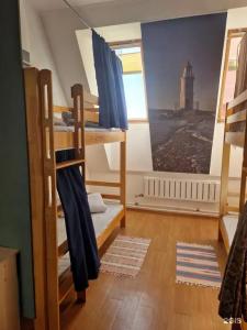 Hostelroof_vl - 12