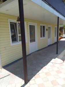 Уютные апартаменты - 16