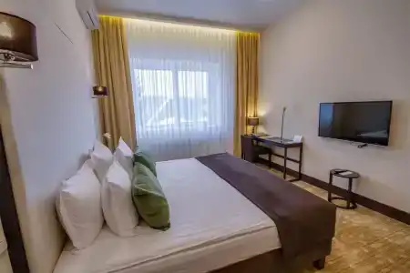 Garden and Spa - 11