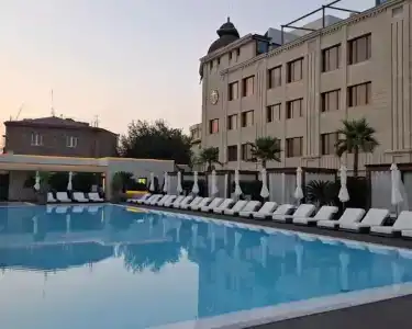 Venice Complex - 1