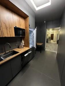 Гранд Плаза - 42