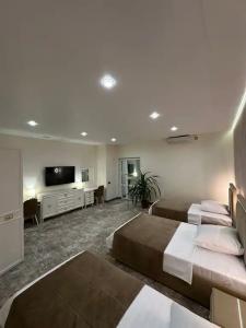 Гранд Плаза - 47