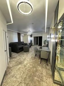 Гранд Плаза - 52