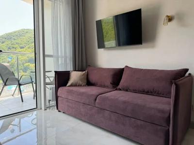 Sun Hills - 128