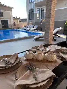 Vivanta - 8