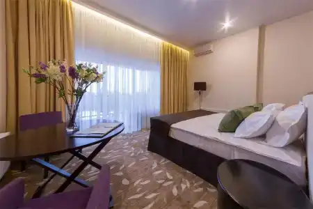 Garden and Spa - 30