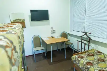 Автор Братиславская - 78