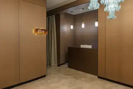 Rene Boutique Hotel - 4