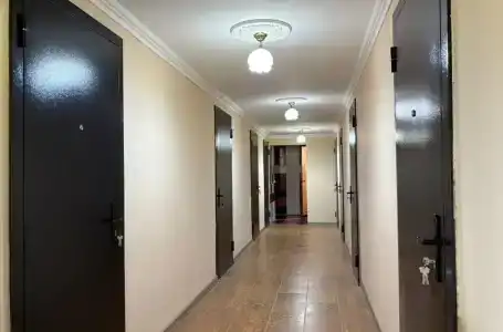 У Карины - 4
