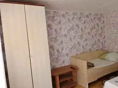 У Ирины - 26