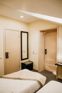 Воскресенский - 105