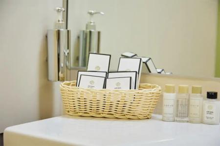 The Bridge Hotel - 54