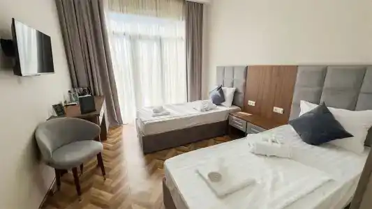 Грейс Бриз - 71