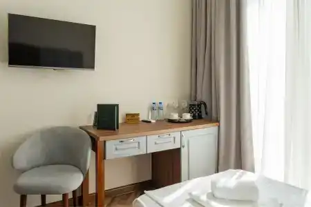 Грейс Бриз - 77