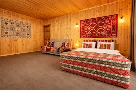 Hayat-Haus - 149