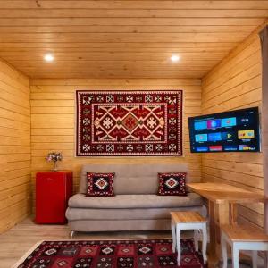 Hayat-Haus - 174