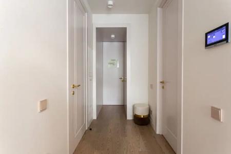 Grand Royal Residences - 240