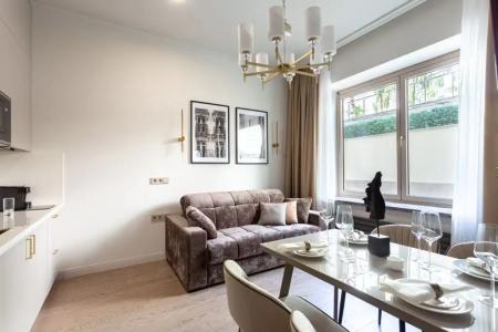 Grand Royal Residences - 241