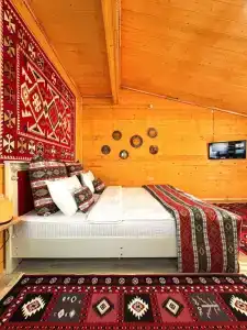 Hayat-Haus - 179