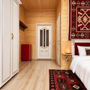 Hayat-Haus - 157