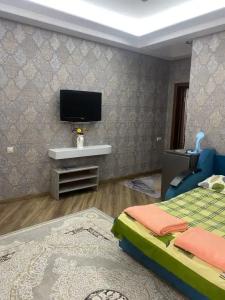 Афина - 8
